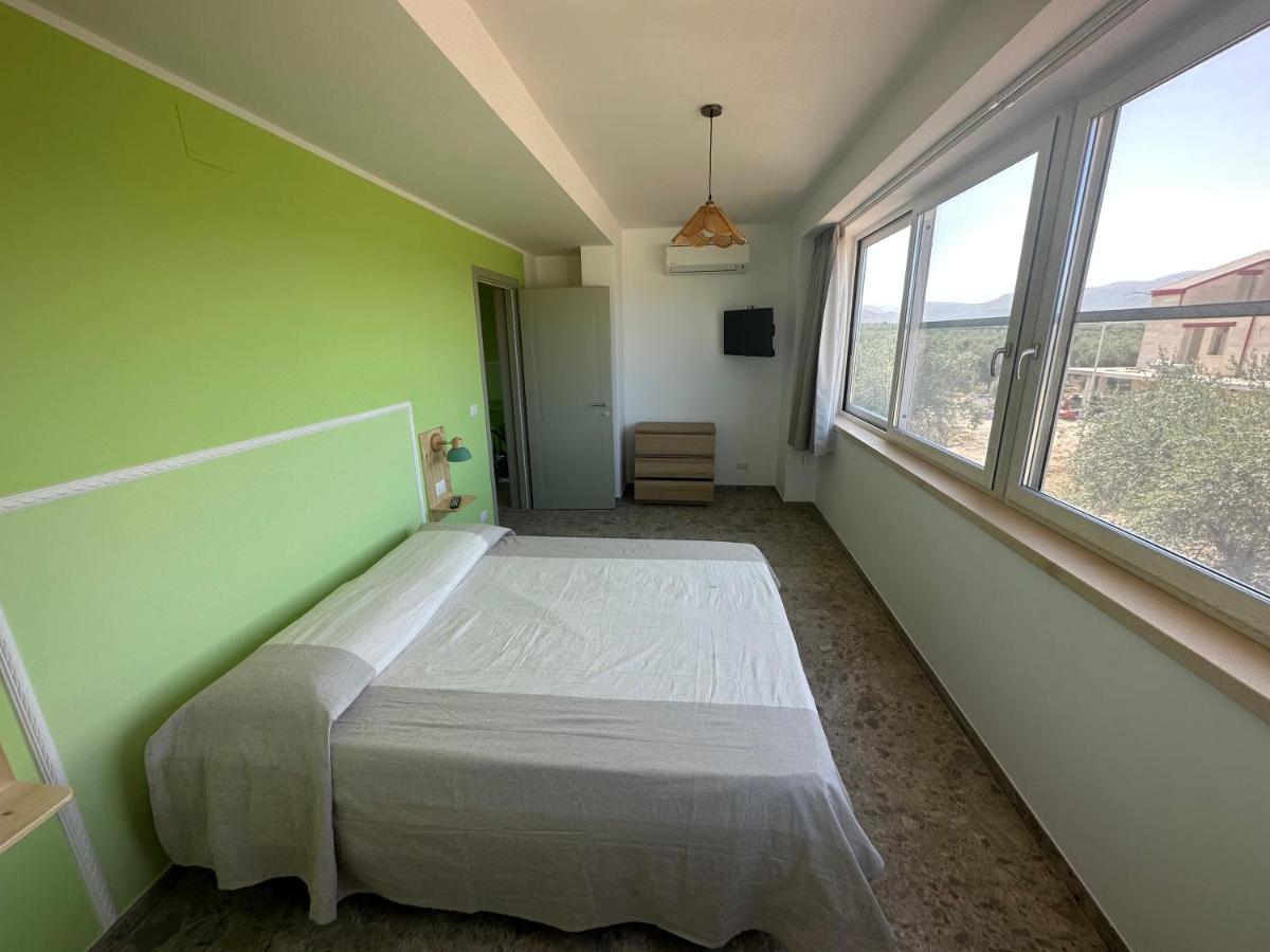 Agriturismo Biorussi Carpino Eksteriør billede