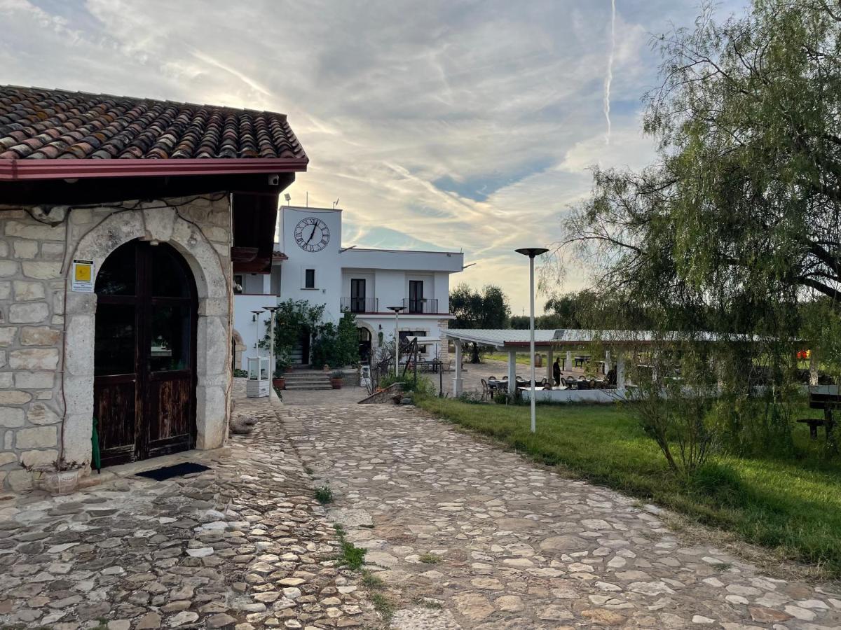 Agriturismo Biorussi Carpino Eksteriør billede