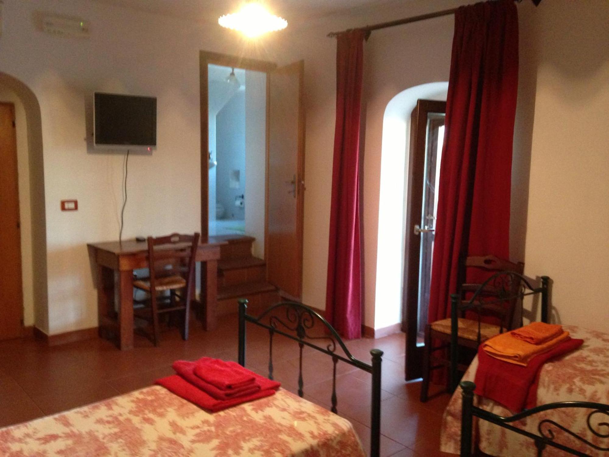 Agriturismo Biorussi Carpino Eksteriør billede