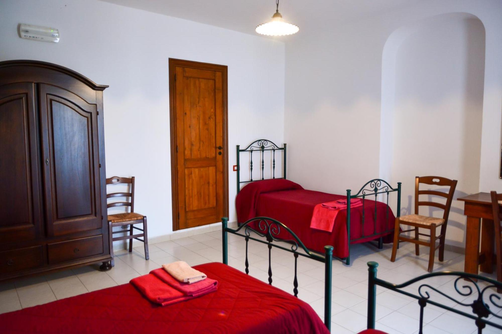 Agriturismo Biorussi Carpino Eksteriør billede